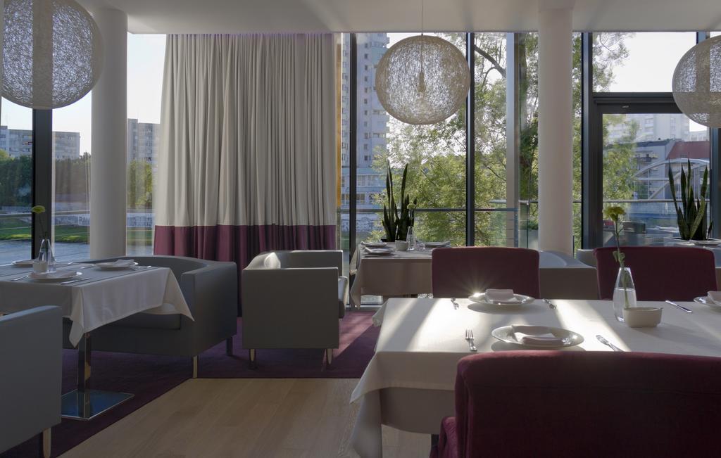 Piano Hotel & Restaurant Opole Exterior photo