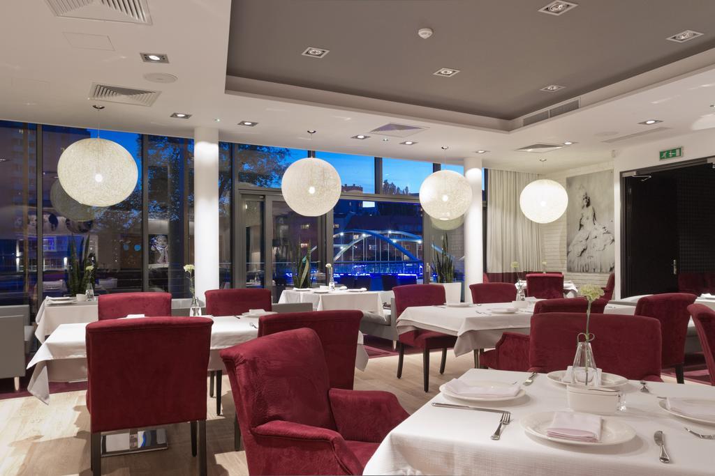Piano Hotel & Restaurant Opole Exterior photo